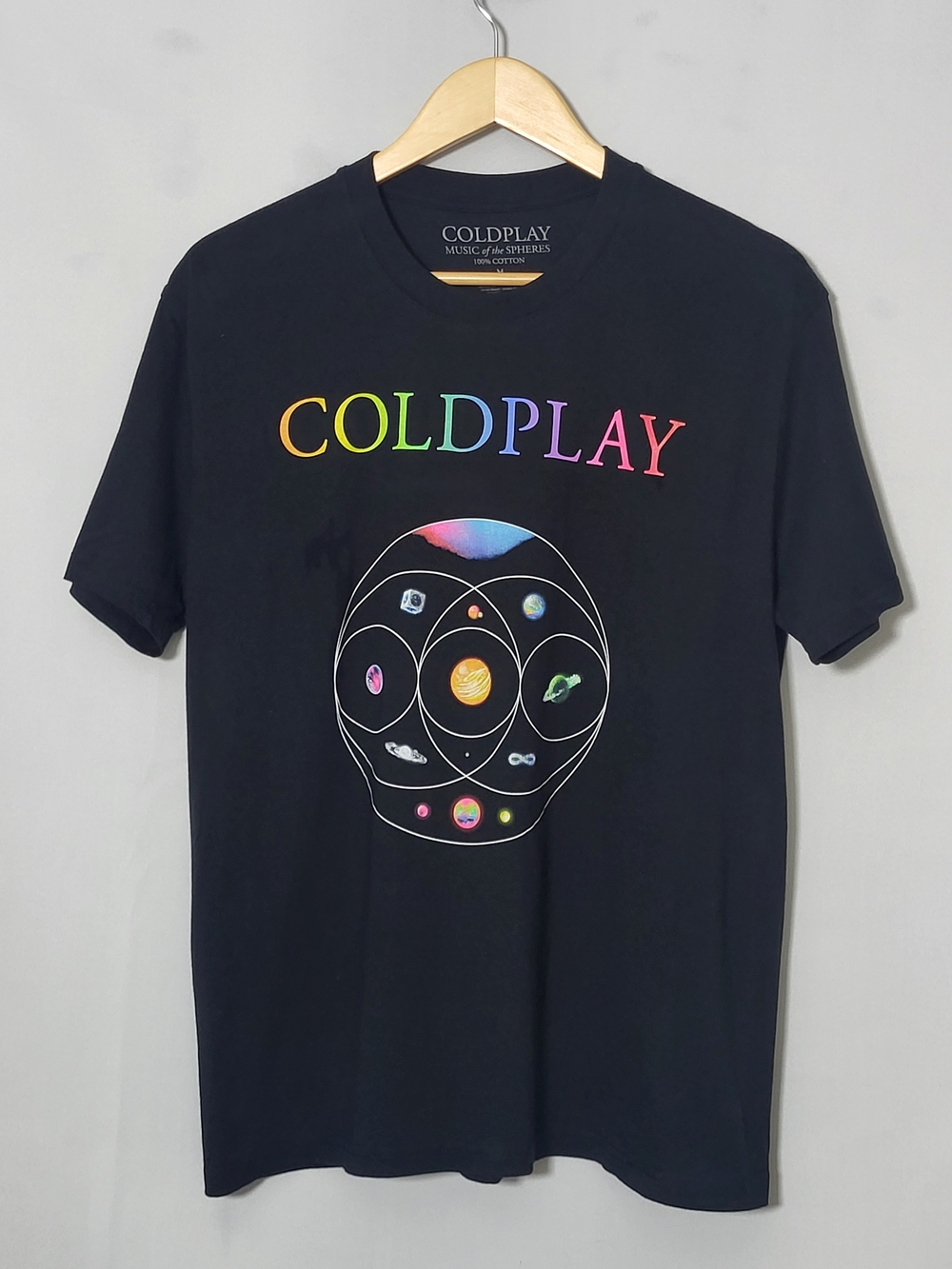 Official Coldplay Music of the Spheres Live 2025 Tour Shirt Medium Unisex Colour